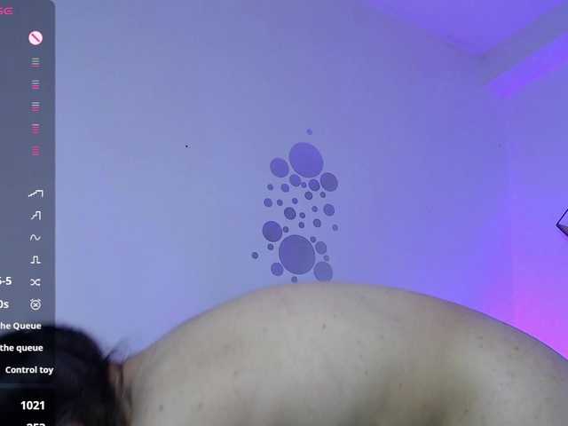 Kloe-Malkova1's BongaCams show and profile