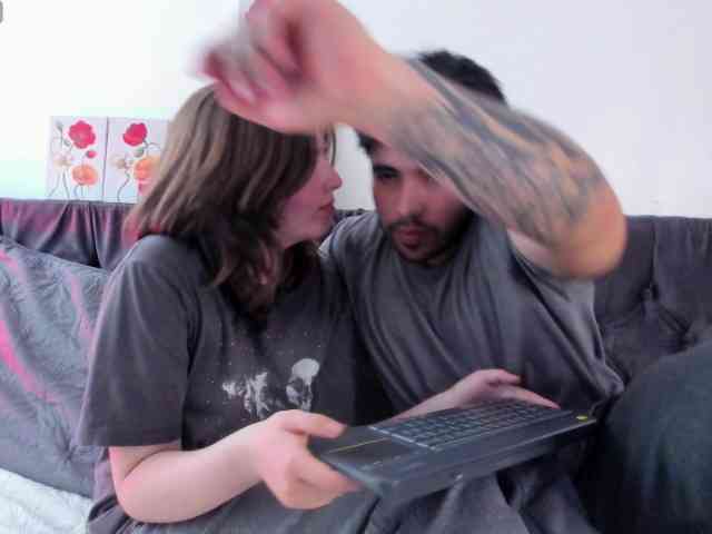 MichelandChris webcam