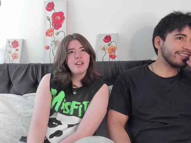 MichelandChris webcam