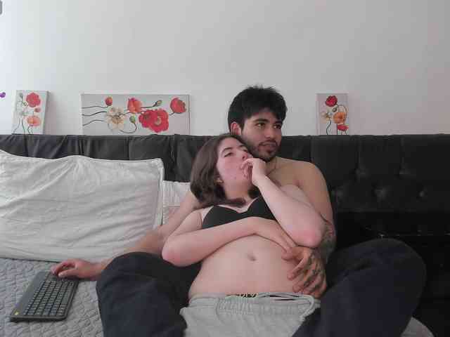 MichelandChris webcam