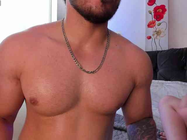 MichelandChris webcam