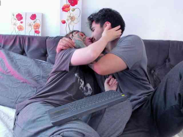 MichelandChris webcam