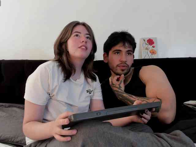 MichelandChris webcam