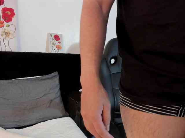 MichelandChris webcam