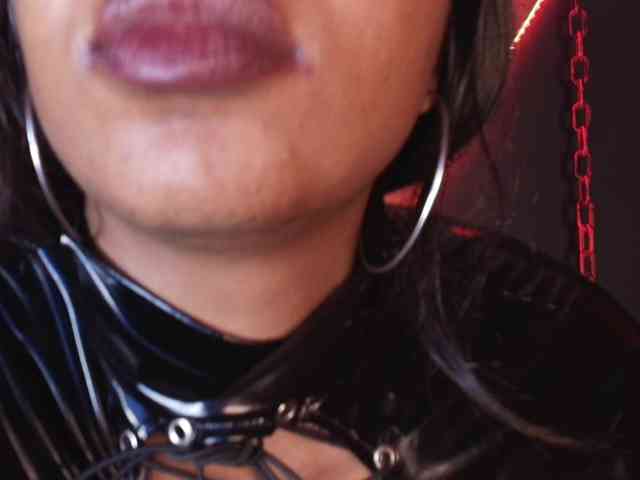 CharlotteBrown-1 webcam