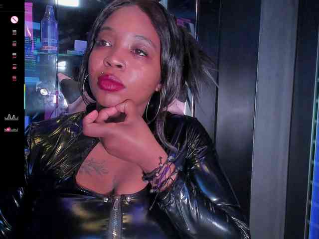 CharlotteBrown-1 webcam