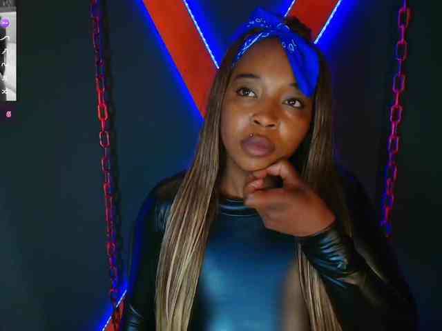 CharlotteBrown-1 webcam