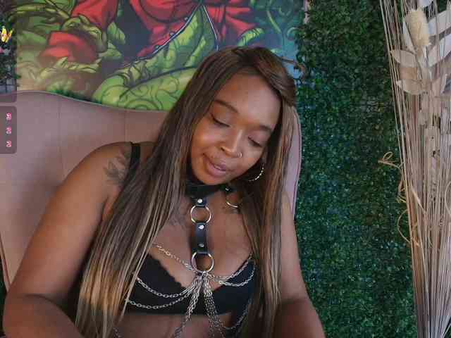 CharlotteBrown-1 webcam