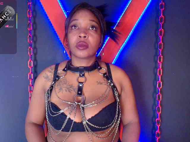 CharlotteBrown-1 webcam