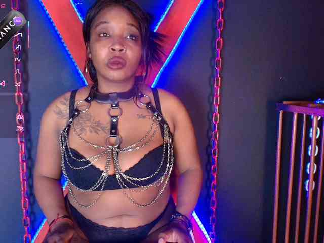 CharlotteBrown-1 webcam