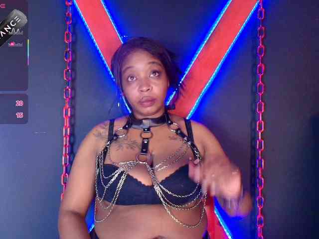 CharlotteBrown-1 webcam