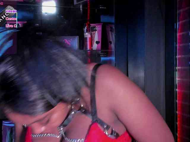 CharlotteBrown-1 webcam