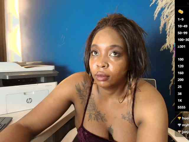 CharlotteBrown-1 webcam