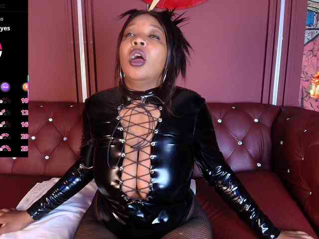 CharlotteBrown-1 webcam