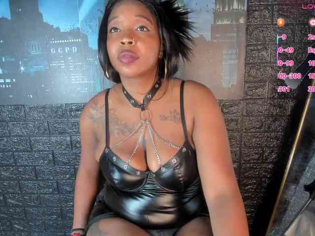 CharlotteBrown-1 webcam