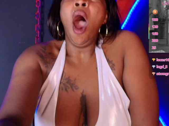 CharlotteBrown-1 webcam