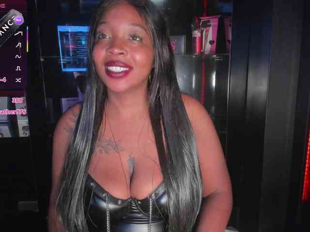 CharlotteBrown-1 webcam