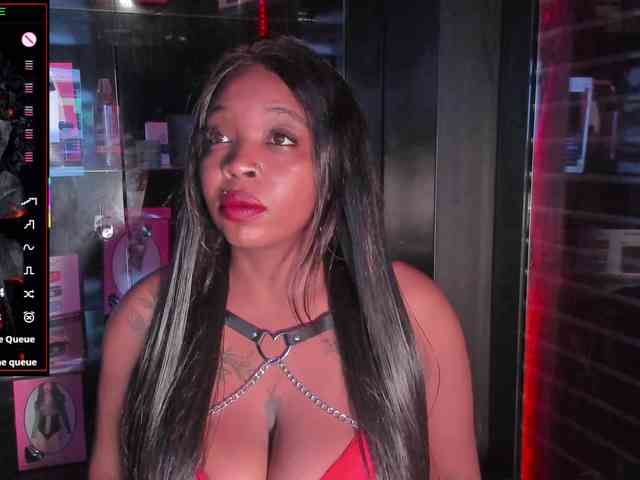 CharlotteBrown-1 webcam