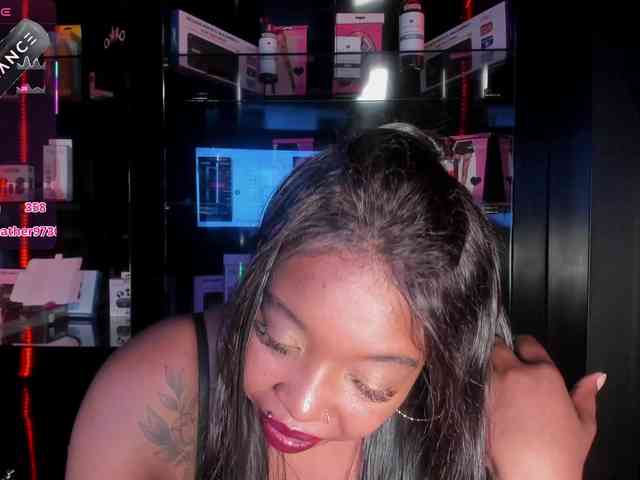 CharlotteBrown-1 webcam