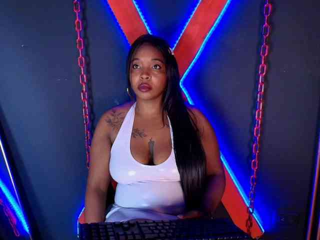 CharlotteBrown-1 webcam