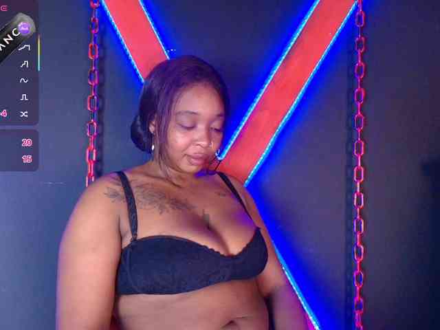 CharlotteBrown-1 webcam