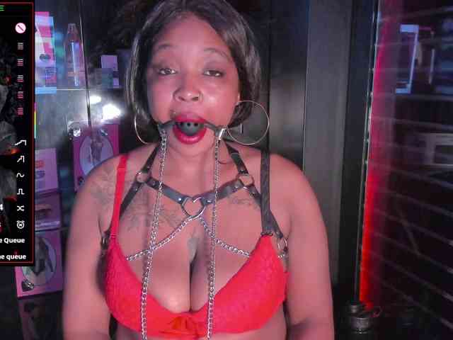 CharlotteBrown-1 webcam