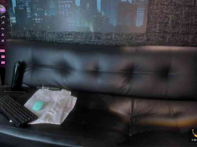 CharlotteBrown-1 webcam