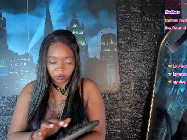 CharlotteBrown-1 webcam