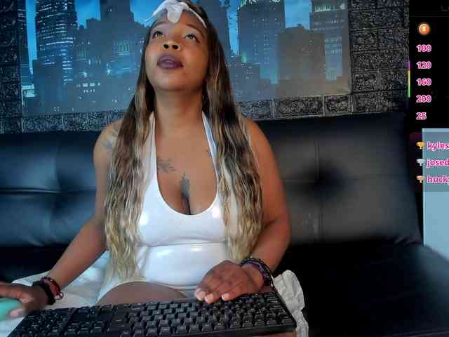 CharlotteBrown-1 webcam