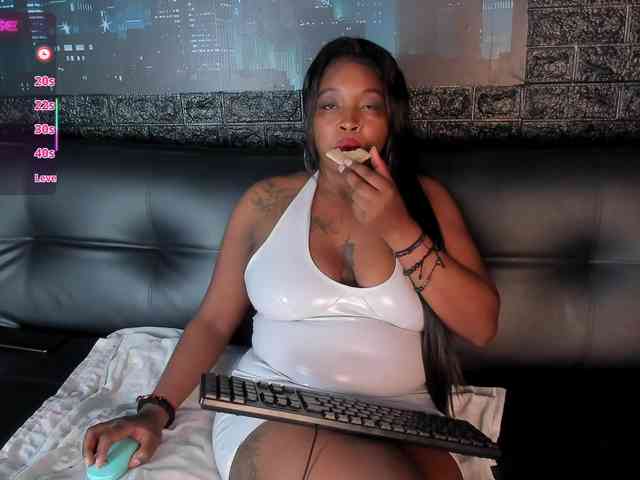 CharlotteBrown-1 webcam