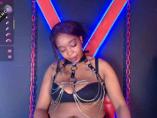 CharlotteBrown-1 webcam