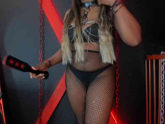 CharlotteBrown-1 webcam