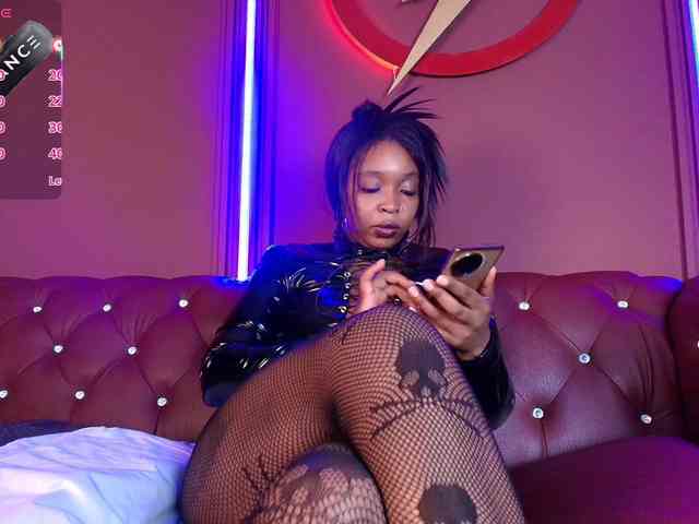 CharlotteBrown-1 webcam