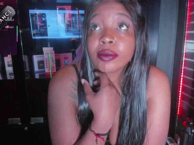 CharlotteBrown-1 webcam