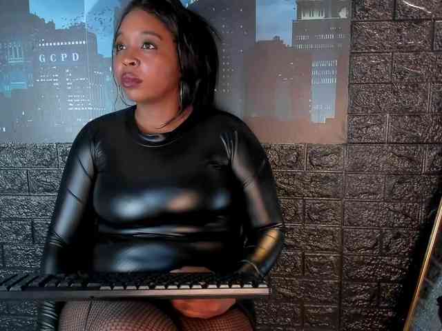 CharlotteBrown-1 webcam