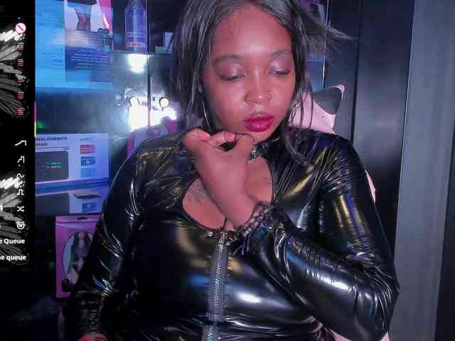 CharlotteBrown-1 webcam