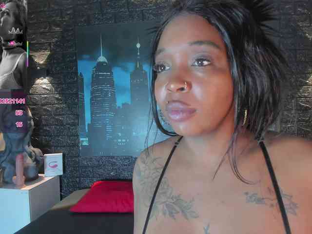 CharlotteBrown-1 webcam