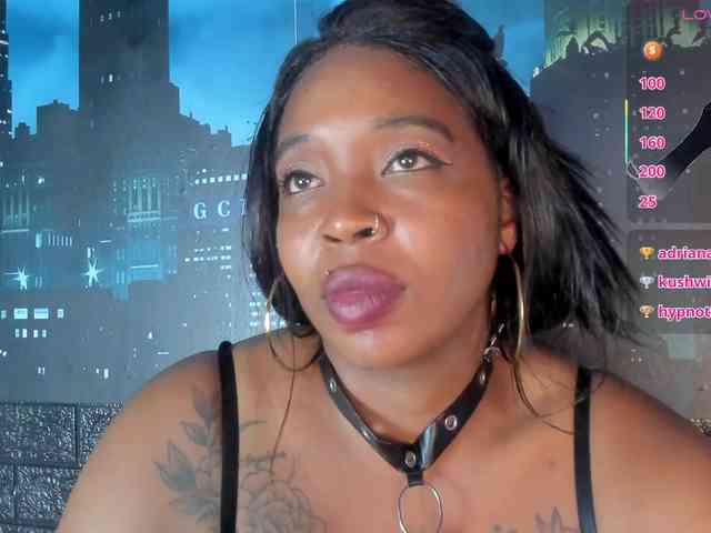 CharlotteBrown-1 webcam