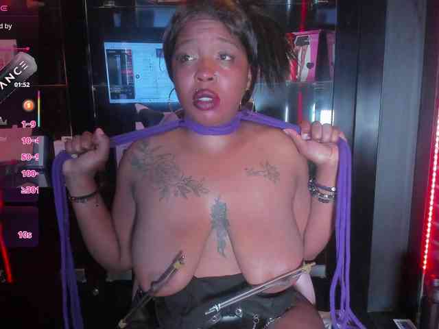 CharlotteBrown-1 webcam