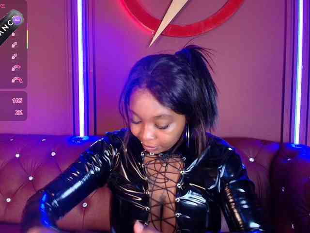 CharlotteBrown-1 webcam