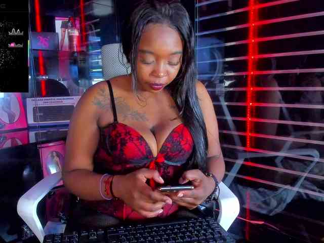 CharlotteBrown-1 webcam