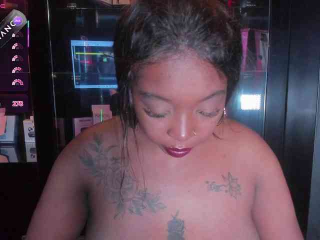 CharlotteBrown-1 webcam