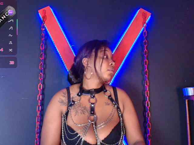 CharlotteBrown-1 webcam