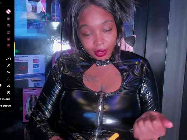 CharlotteBrown-1 webcam