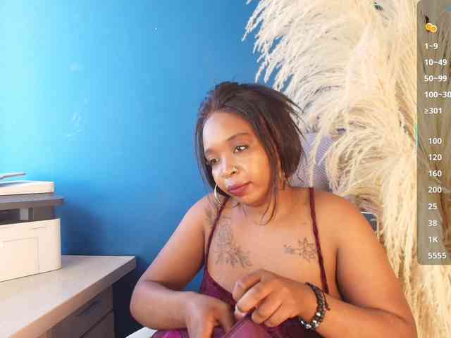 CharlotteBrown-1 webcam