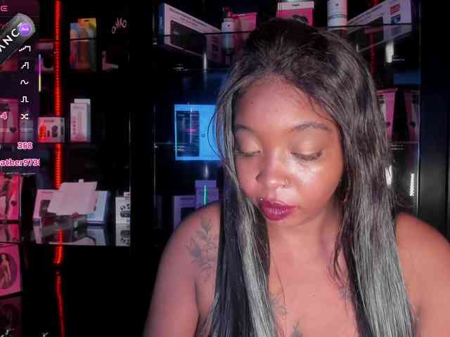 CharlotteBrown-1 webcam