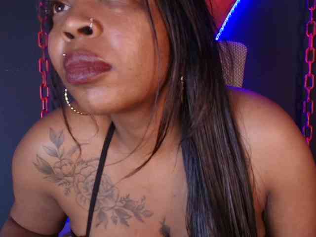 CharlotteBrown-1 webcam