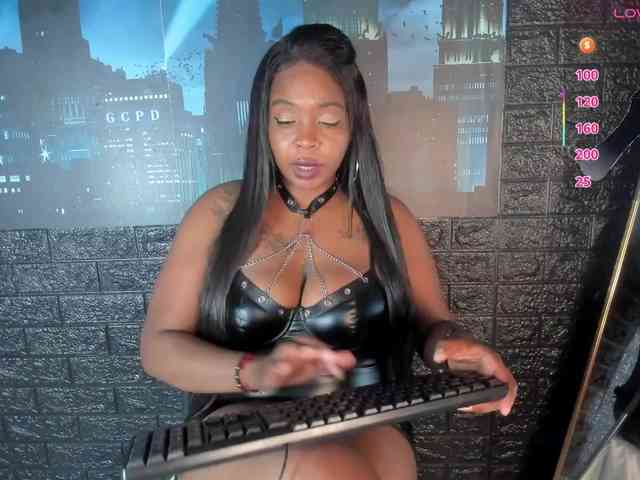 CharlotteBrown-1 webcam