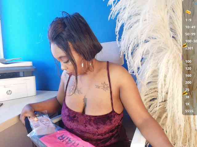 CharlotteBrown-1 webcam