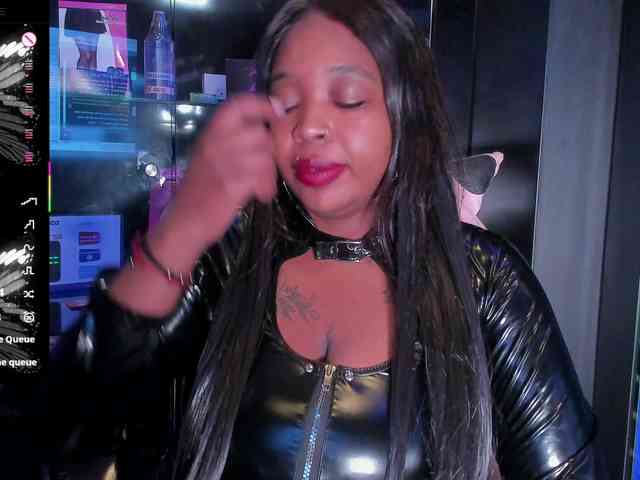 CharlotteBrown-1 webcam